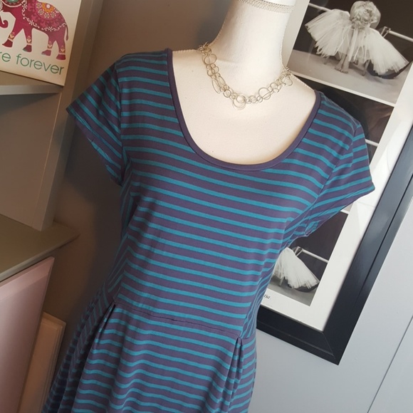 LC Lauren Conrad Dresses & Skirts - Lauren Conrad t-shirt style dress